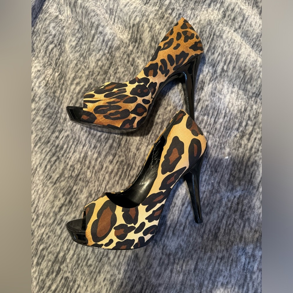 Jessica Simpson Leopard Heels
